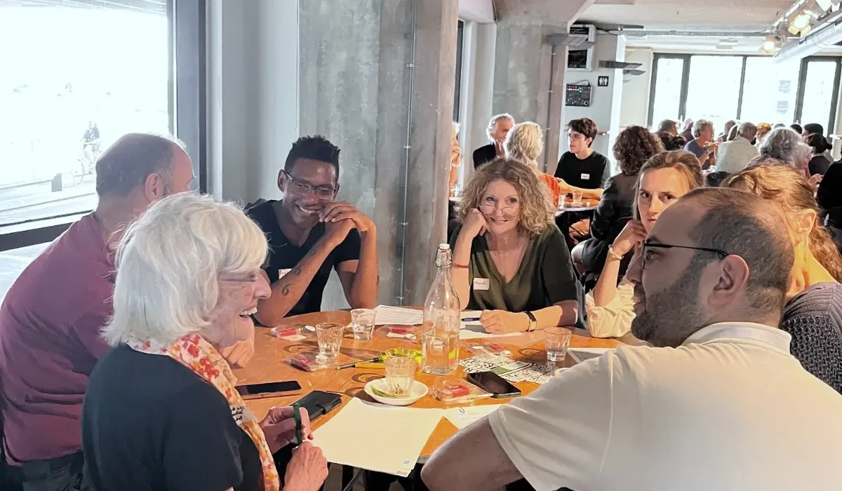 Stichting Burgerhart medeorganisator van De Ongemakkelijke Tafel